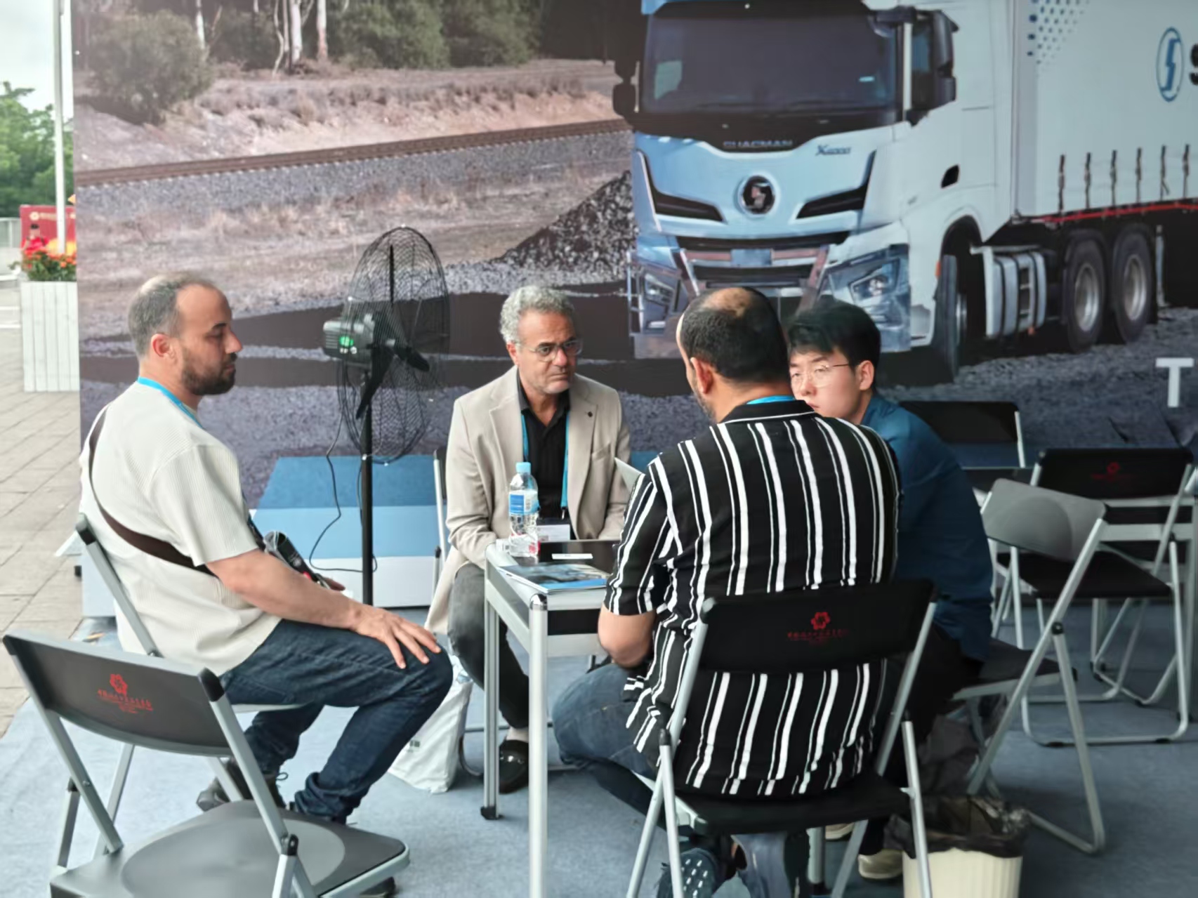 SHACMAN Kicks Off the 139th Canton Fair with a Surge of Global Demand.